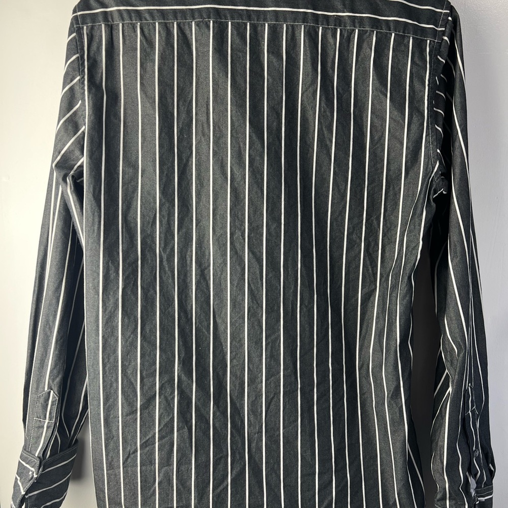 American Eagle- woman’s pinstripe button down shirt- Size XS - Picture 2 of 10